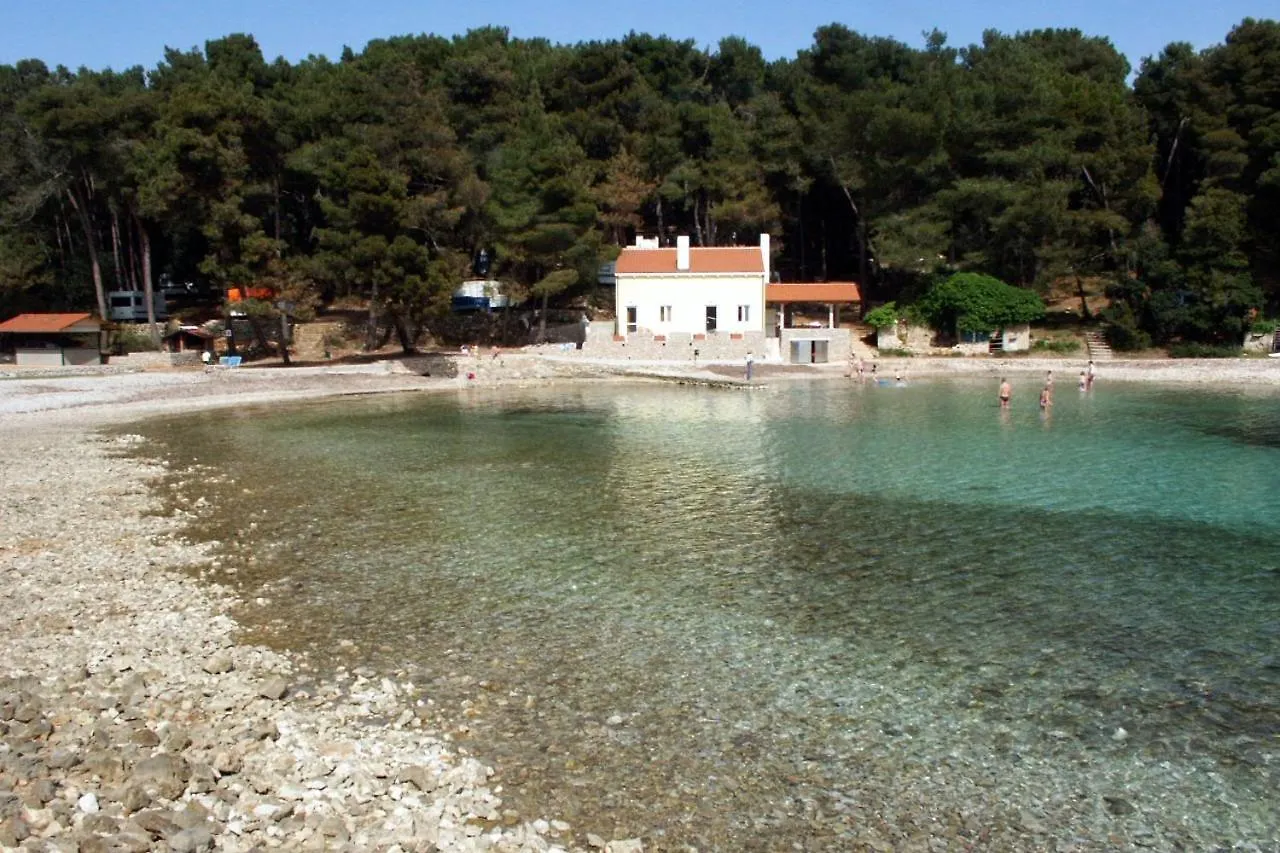 Apartments With A Parking Space Punta Kriza, Cres - 18644 Nerezine