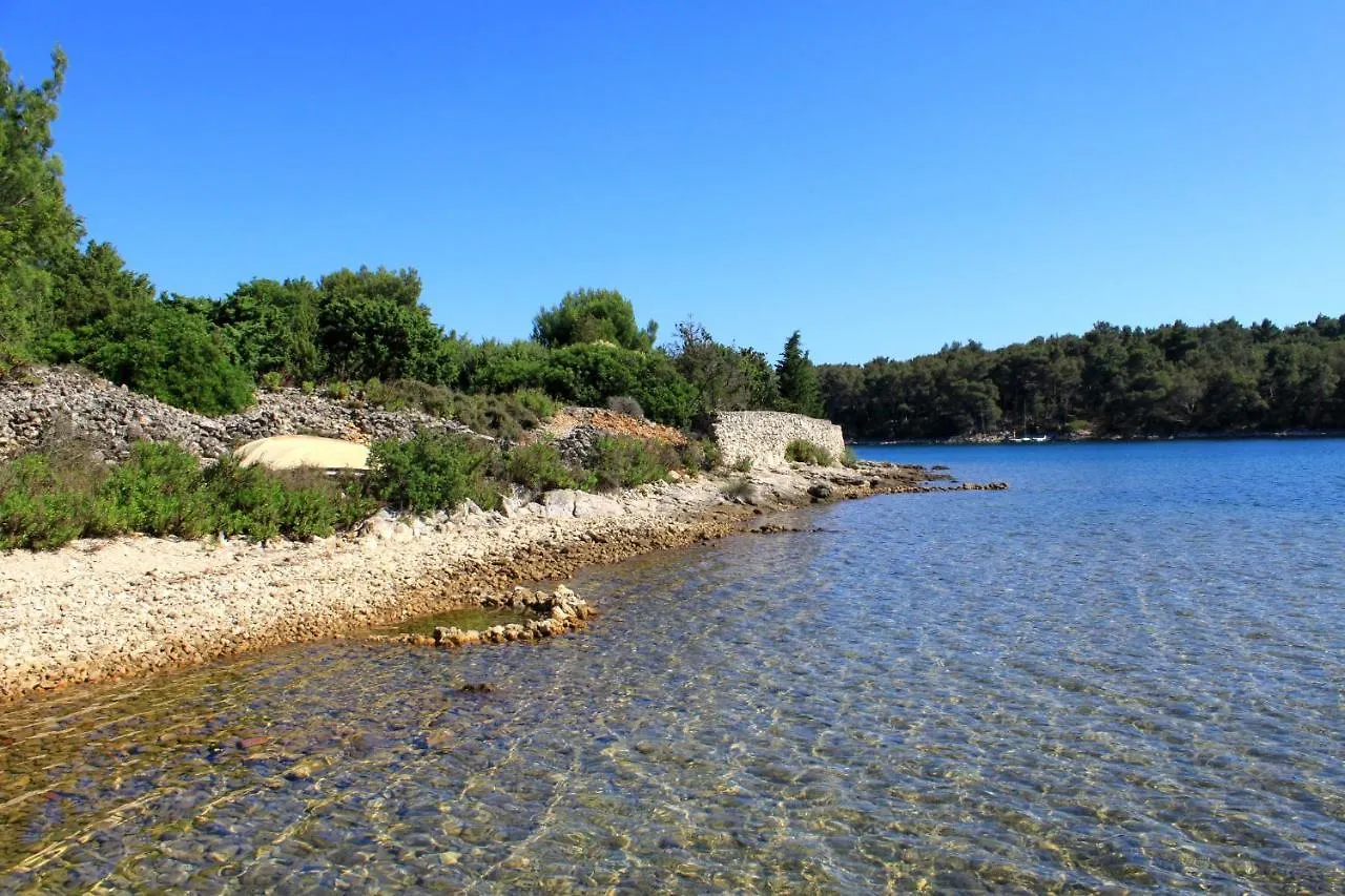 Apartments With A Parking Space Punta Kriza, Cres - 18644 Nerezine